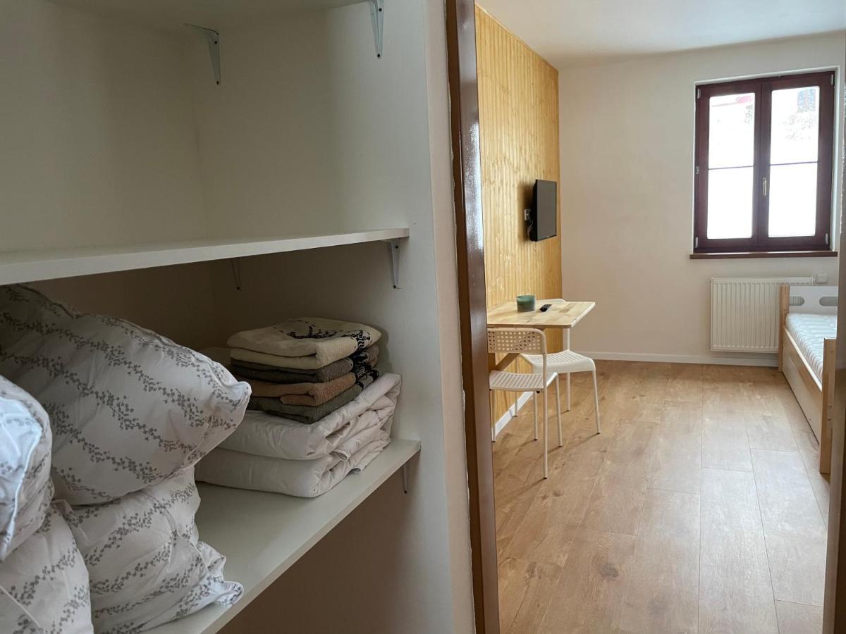 Vceli Mirda Pirda Apartment