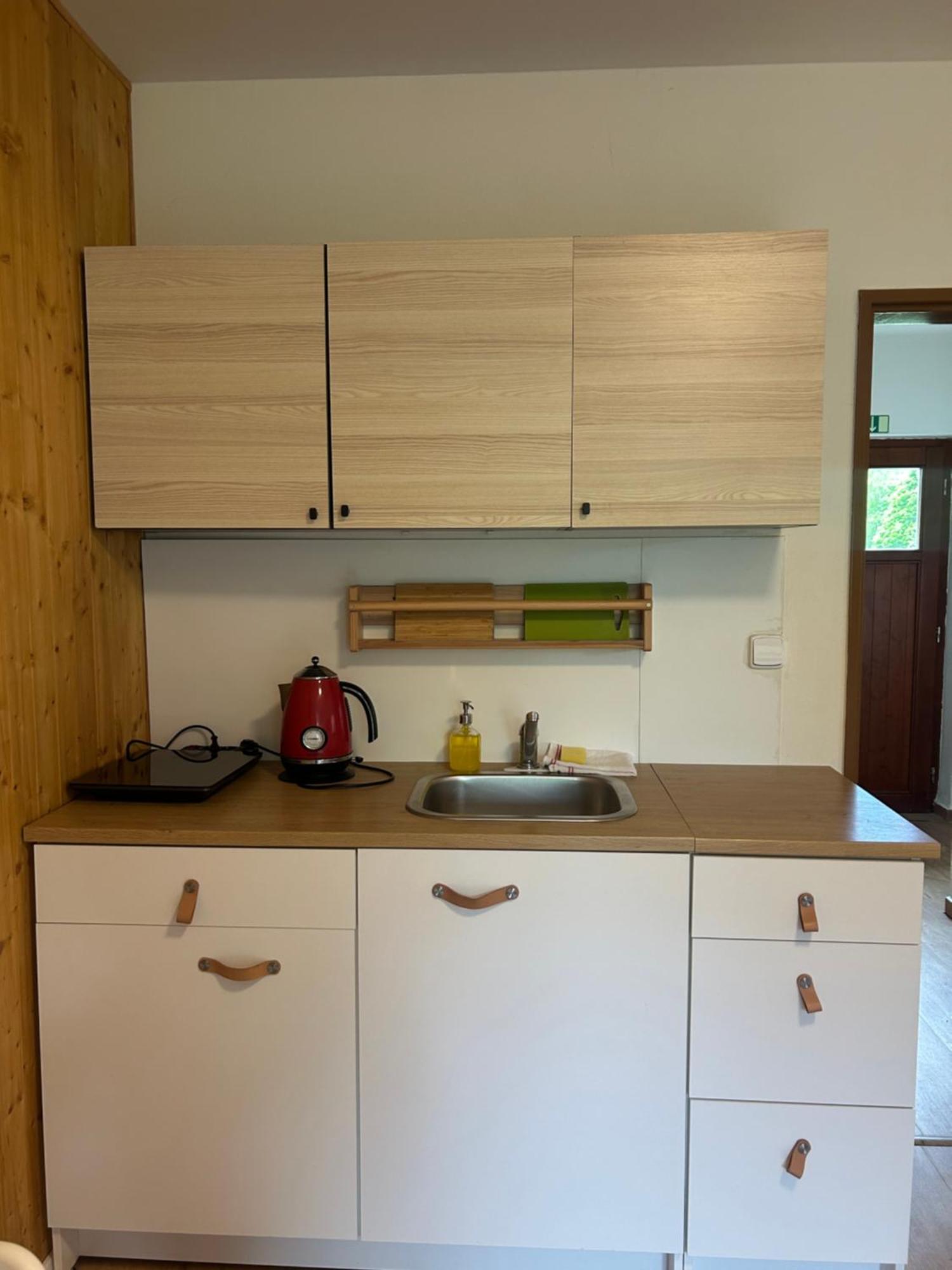 Vceli Mirda Pirda Apartment